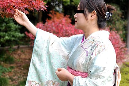 着物姿のGカップ美人妻 飛びっ子装着野外デート〜橘実紀〜