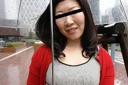 ごっくんする人妻たち 30 セフレの精子を味わう新妻 野島あかり