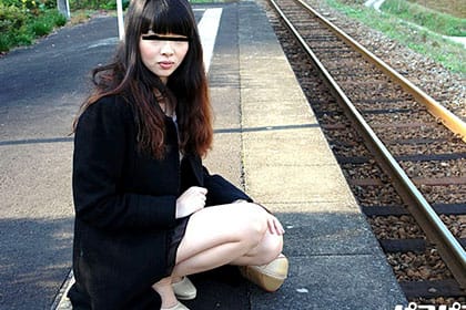 露出不倫旅行16 温泉生ハメ 岡原由美