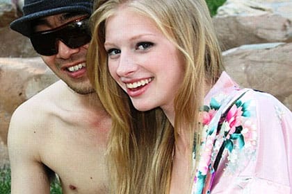 夏本番！ 大人気美少女が浴衣でオナニー アヴリル