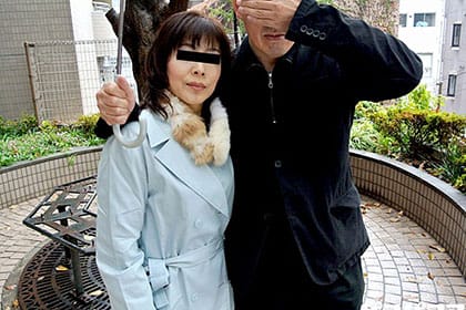 人妻投稿映像 結婚26年目、旦那の前でハメられ中出しされる変態美人妻 香坂由希