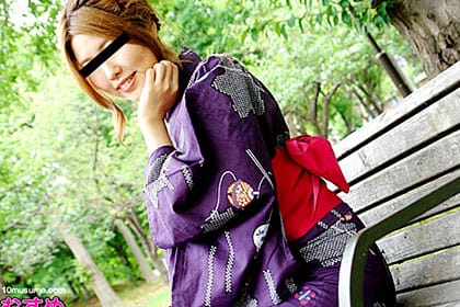 見られるのが大好きな娘と浴衣姿で公園デート もちろん野外露出しちゃいます！ 阿久津紗里菜