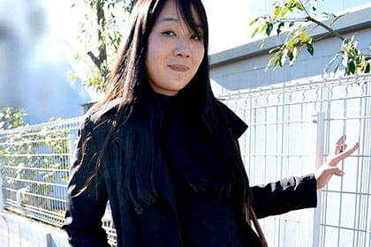 別居中のワケあり人妻は性欲全開です！ 渋沢芳佳