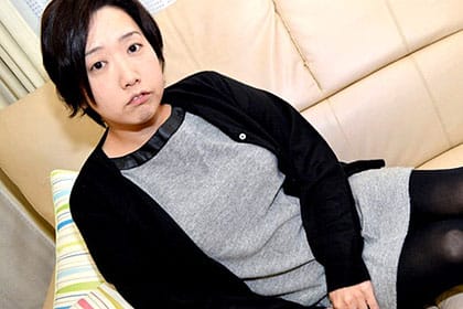 豊満熟女を堪能する 前島郷恵