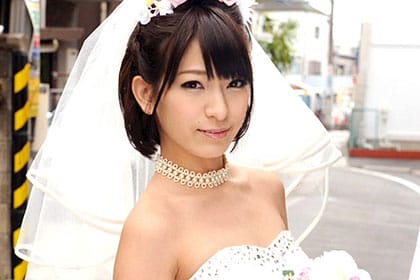 ジューンブライド 花嫁姿でマスターベーション 成宮ルリ