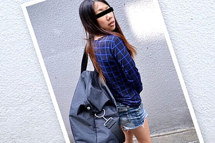 素人ガチナンパ デカいカバンを持ち歩く家出娘をナンパ 仲えみり