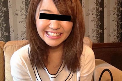 センズリ鑑賞アルバイト 「センズリ見るの初めて」という可愛い巨乳OLさん みなみ
