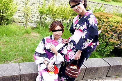 仲良しすぎる同級生 浴衣姿の淫乱熟女は3Pがお好き 青葉弘子＆川上信子