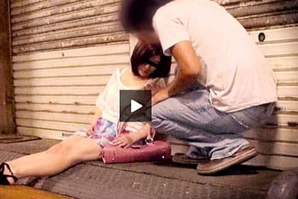 商店街の道端で拾った爆乳娘を姦り散らかす 川添明日香