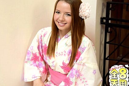 先輩の可愛い彼女をコッソリ寝取ってアナルも頂く！ THE・NTR オリビア