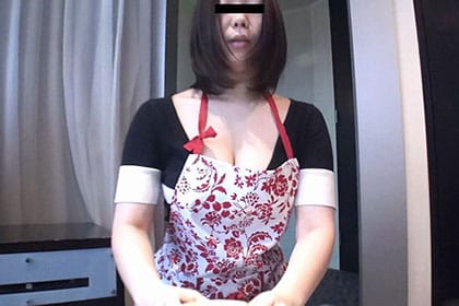 元同僚の巨乳人妻は蜜の味