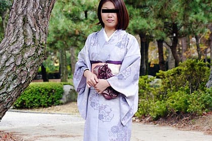 姫始めは晴れ着で&hellip;膣が小さな若妻