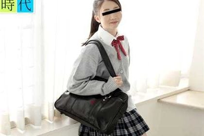 制服時代〜初めての制服姿でオナニー〜