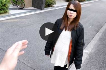 今はいてる下着を買い取らせて下さい！〜可愛い妊婦の純白の下着〜