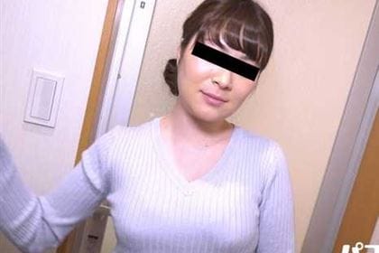 夫に電話をさせながら人妻をハメる 〜完全主観でハメハメ不倫体験〜