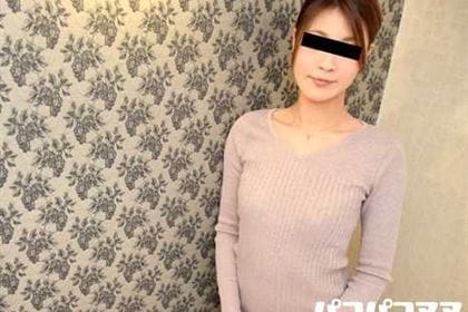 モデル風のスレンダー微乳熟女ととことんヤリまくる