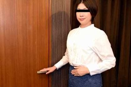 素人熟女とハメまくる！ Vol.2 山内さとみ(高嶋祥子)