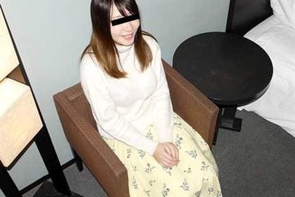 素人初撮り！ 現役機械工学の女子大生が好奇心で中出しを懇願 畑山弘子