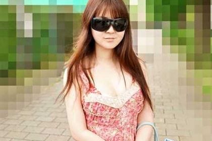 デカサン おもちゃの振動でサングラスがずれちゃう 岡部さつき