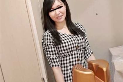 スケベ椅子持参！ 癒しを提供してくれる美熟女が訪問！ 清宮けい