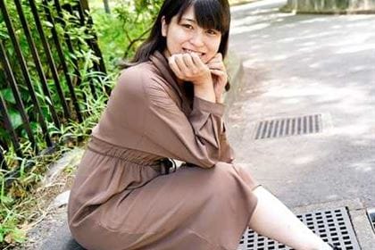 男のツボを心得ている積極的な熟女 加藤えま