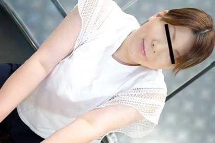 ぽっちゃりボディがドエロ過ぎる人妻訪問マッサージ師 花田洋子