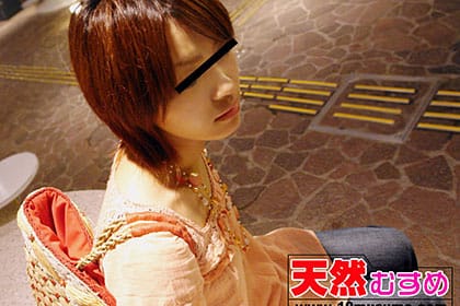 激生！野外ファック＠山林！ 素人さおり