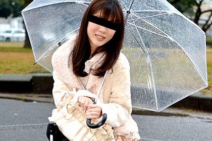 経験人数1人だけ！ 覚えたてセックスに興味津々のウブな女子大生 西原沙織